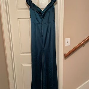 Bridesmaid/Prom dress From David’s bridal Galina Signature collection. color GEM